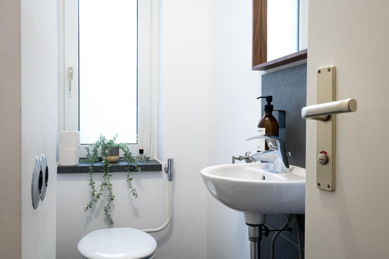 Sonnig Alexanderplatz: Spacious Group-friendly