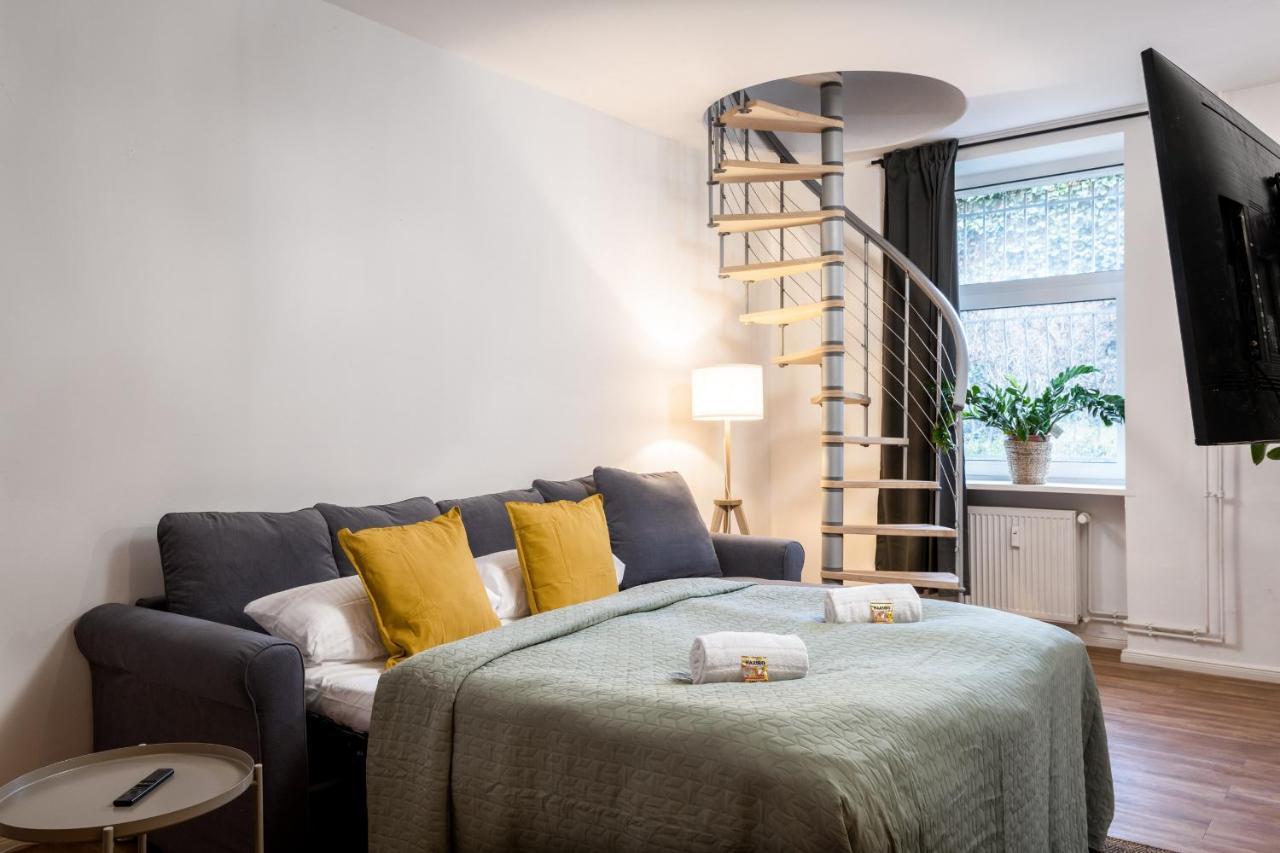 Sonnig Alexanderplatz: Spacious Group-friendly Apartamento Berlim